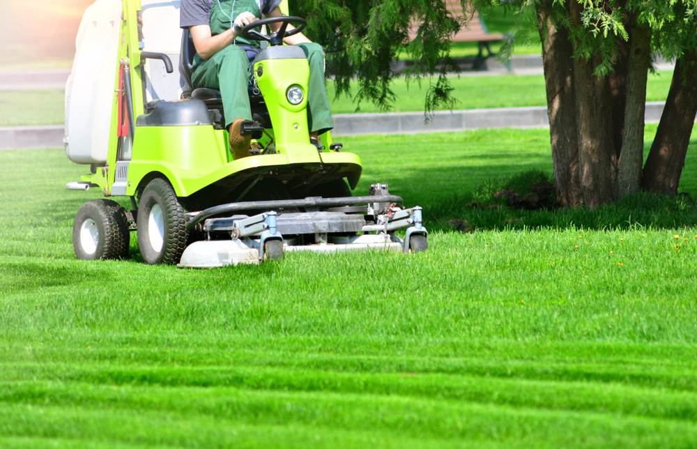 Lawn Mowing Contractor Insurance