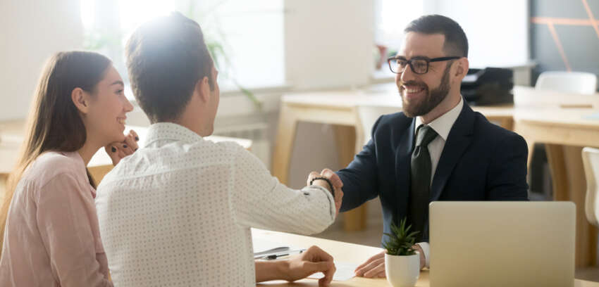 Role of Insurance Broker in Claim Process | GSK Insurance